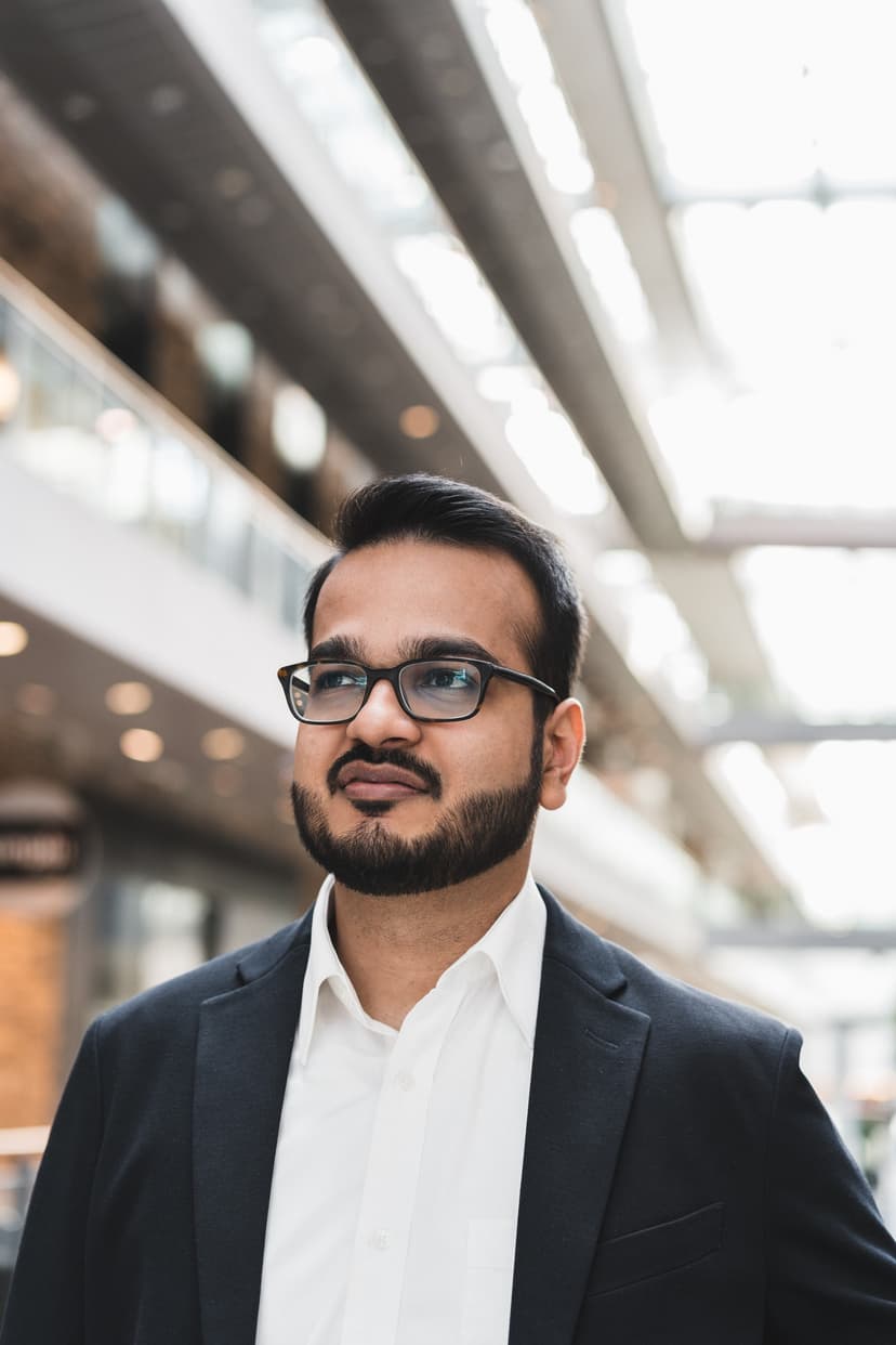 Hemant Agrawal - Full-Stack Product Leader
